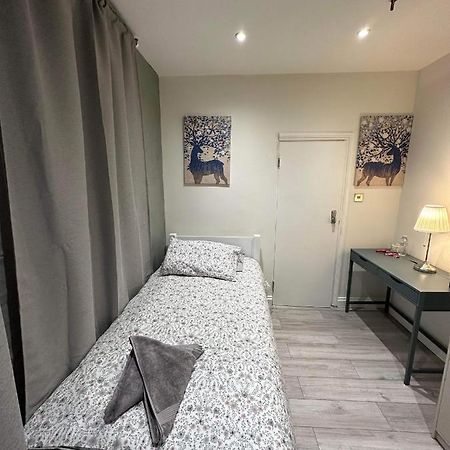 Guest&Rest 3 Apartment London Bagian luar foto