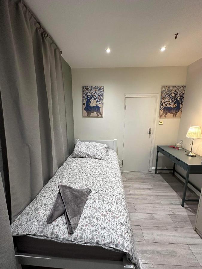 Guest&Rest 3 Apartment London Bagian luar foto